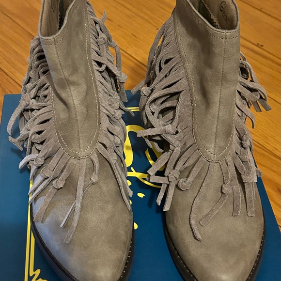 Byanca Ankle Boot by Sbicca Vintage Collection - Picture 4 of 6